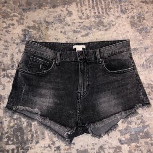 H&M size 6 shorts
